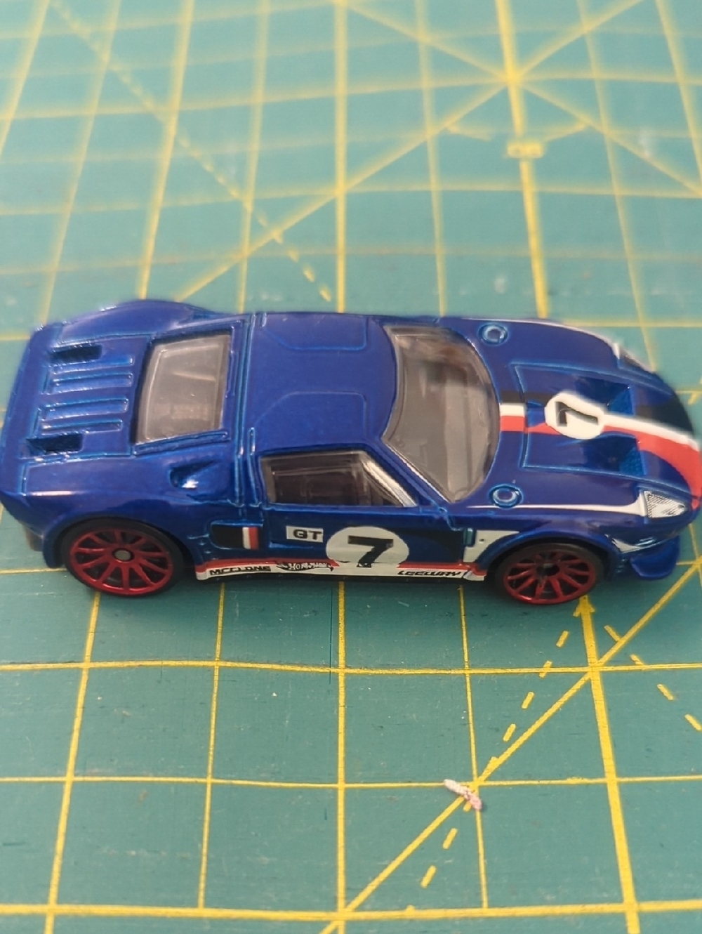 2011 Hot Wheels Ford GT LM die-cast car Thrill Racers - Raceway series
